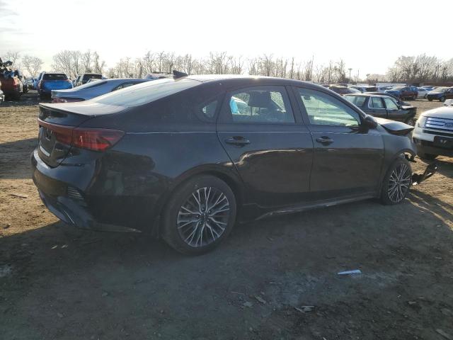 3KPF54AD8PE535101 - 2023 KIA FORTE GT LINE BLACK photo 3