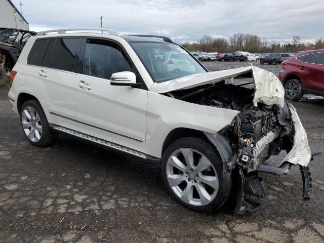 WDCGG8HB1BF682041 - 2011 MERCEDES-BENZ GLK 350 4MATIC WHITE photo 4