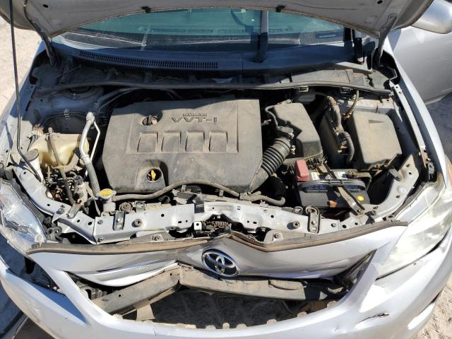 2T1BU4EE4CC823260 - 2012 TOYOTA COROLLA BASE SILVER photo 11