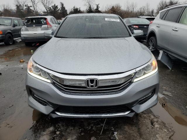 1HGCR3F02HA017451 - 2017 HONDA ACCORD EXL SILVER photo 5