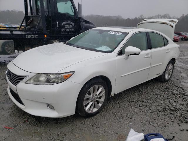 JTHBW1GG4D2016288 - 2013 LEXUS ES 300H WHITE photo 1