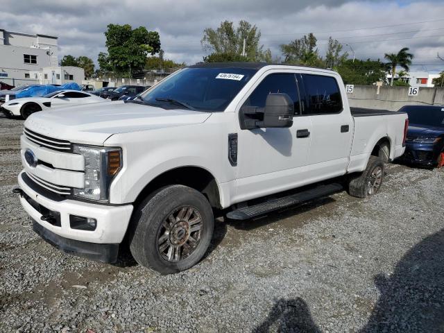 1FT7W2BT5KEE34646 - 2019 FORD F250 SUPER DUTY WHITE photo 1