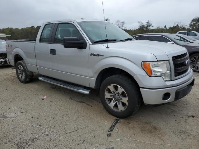 1FTEX1CM1EFB14826 - 2014 FORD F150 SUPER CAB SILVER photo 4