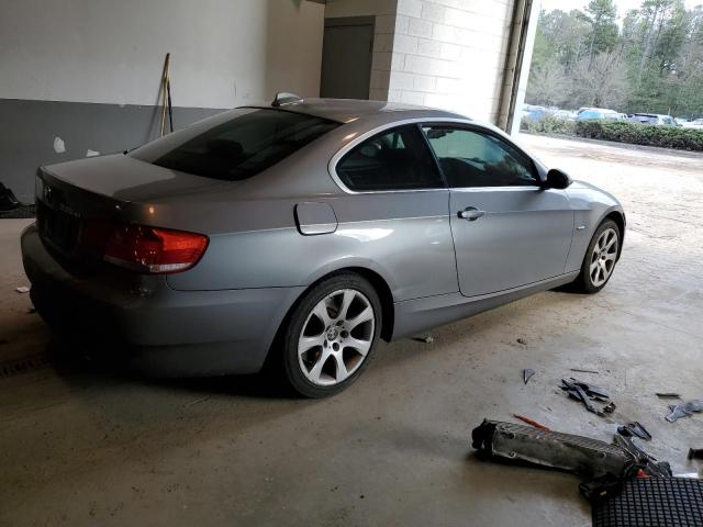 WBAWC73568E064833 - 2008 BMW 335 XI SILVER photo 3