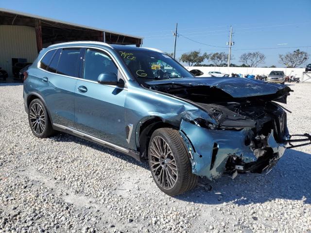 5UX23EU04R9S17128 - 2024 BMW X5 XDRIVE40I GRAY photo 4