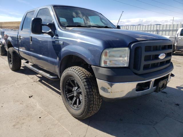 1FTSW21527EA47959 - 2007 FORD F-250 SUPER DUTY BLUE photo 4