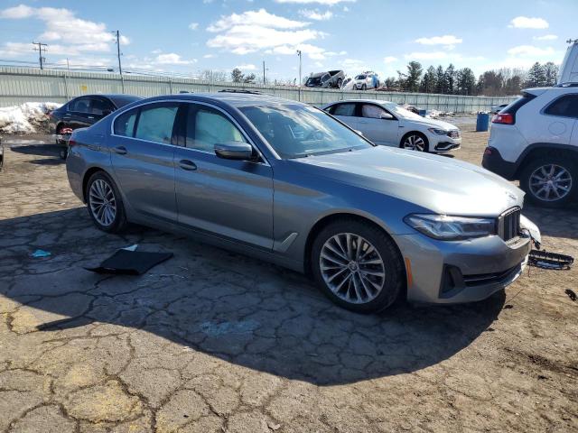 WBA13BJ02MWW95328 - 2021 BMW 530 XI SILVER photo 4