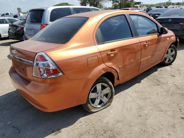 KL1TD56638B075910 - 2008 CHEVROLET AVEO BASE ORANGE photo 3