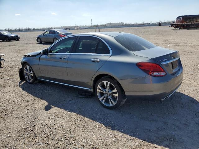 55SWF4JB4JU278806 - 2018 MERCEDES-BENZ C 300 GRAY photo 2