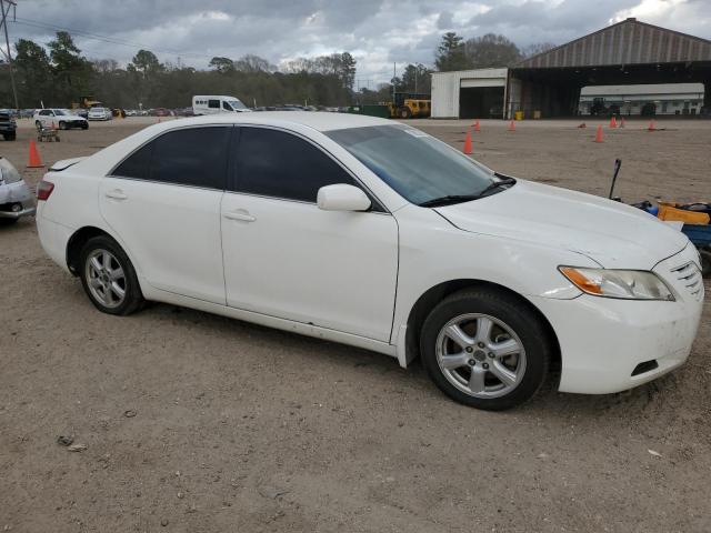 4T1BE46KX7U624901 - 2007 TOYOTA CAMRY CE WHITE photo 4