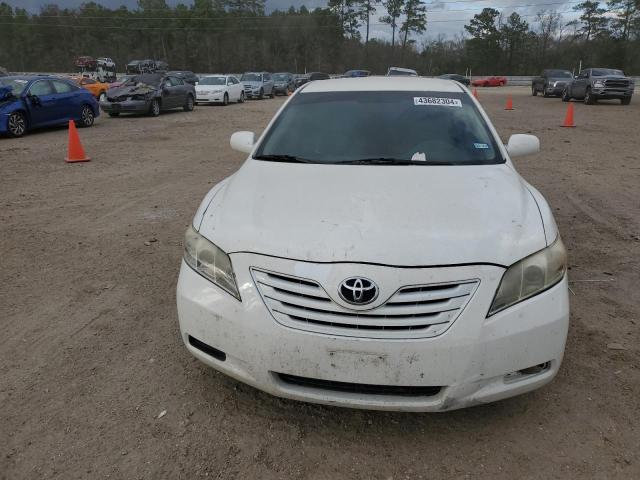 4T1BE46KX7U624901 - 2007 TOYOTA CAMRY CE WHITE photo 5