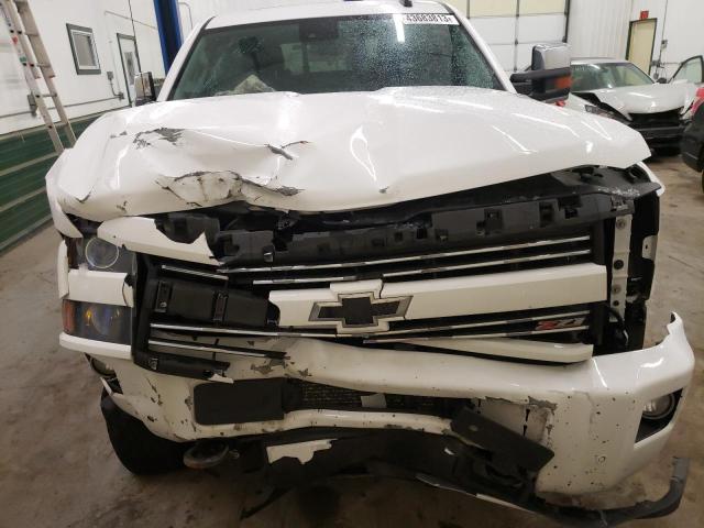 1GC1KWE87FF602108 - 2015 CHEVROLET SILVERADO K2500 HEAVY DUTY LTZ WHITE photo 5