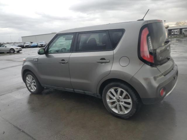 KNDJP3A52H7413536 - 2017 KIA SOUL + GRAY photo 2