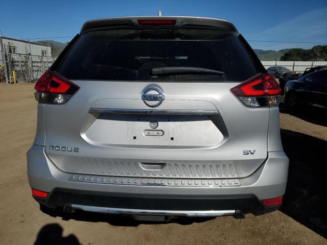 KNMAT2MT3JP618420 - 2018 NISSAN ROGUE S SILVER photo 6