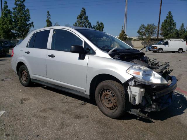 3N1CC1AP7AL416687 - 2010 NISSAN VERSA S SILVER photo 4