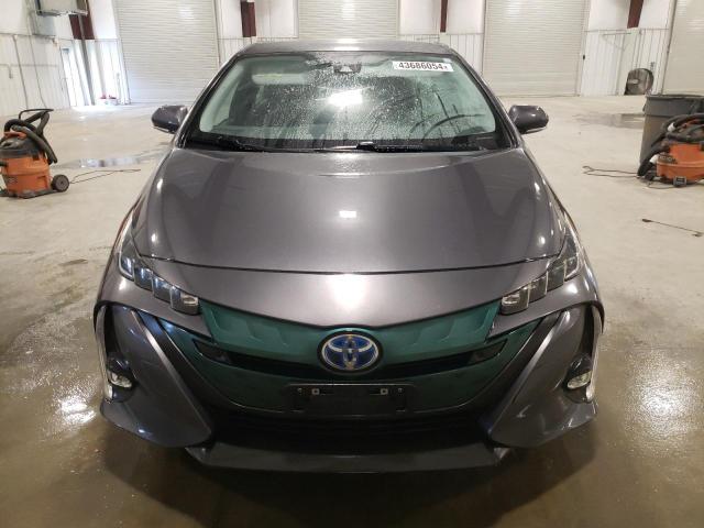 JTDKARFP7H3040195 - 2017 TOYOTA PRIUS PRIM ნაცრისფერი ფოტო 5