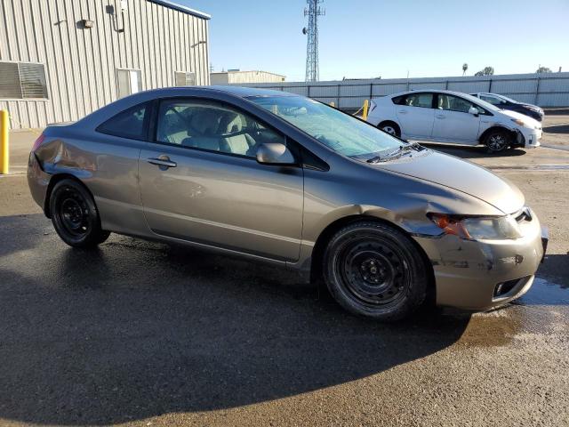 2HGFG12648H536438 - 2008 HONDA CIVIC LX BROWN photo 4