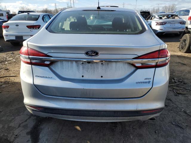 3FA6P0LU2JR249346 - 2018 FORD FUSION SE HYBRID SILVER photo 6