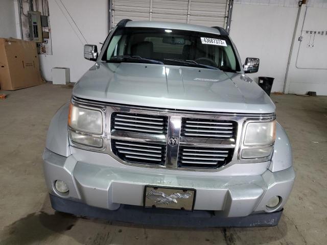 1D8GU58K07W677130 - 2007 DODGE NITRO SLT SILVER photo 5