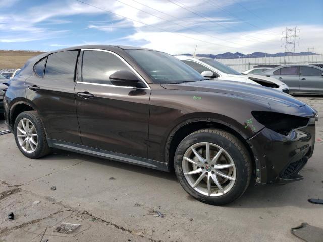 ZASFAKBN6J7B80421 - 2018 ALFA ROMEO STELVIO TI Շագանակագույն լուսանկար 4