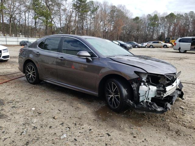 4T1G11AK7PU808684 - 2023 TOYOTA CAMRY SE NIGHT SHADE GRAY photo 4