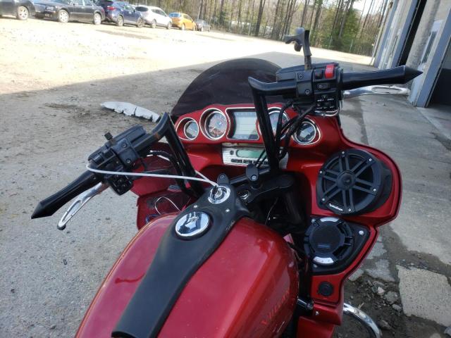 JKBVNRJ12BA002158 - 2011 KAWASAKI VN1700 J RED photo 5