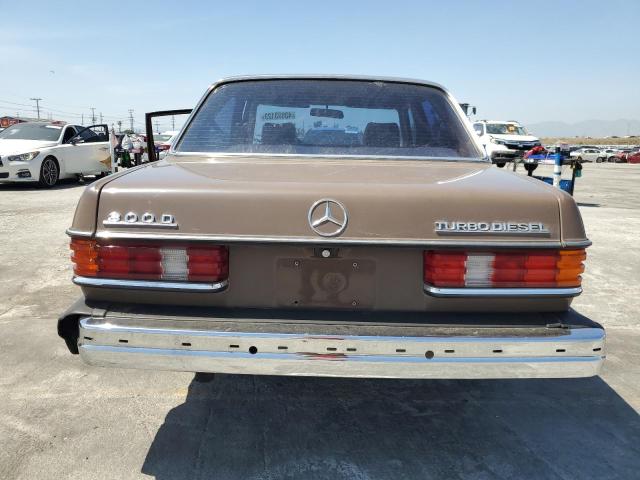 WDBAB33C9FA226934 - 1985 MERCEDES-BENZ 300 DT BROWN photo 6