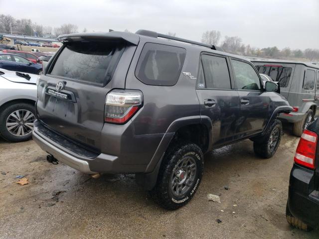 JTEBU5JR8K5670873 - 2019 TOYOTA 4RUNNER SR5 GRAY photo 3