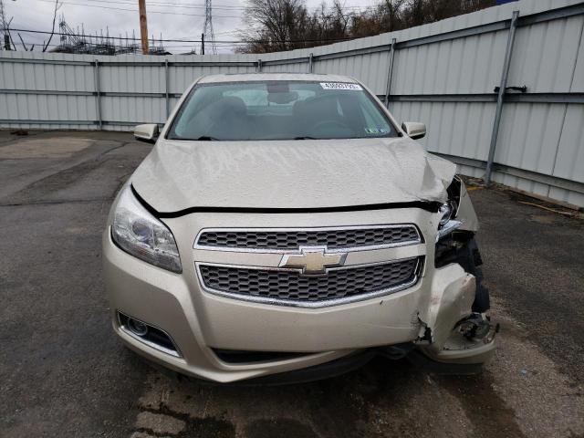 1G11H5SA0DF324688 - 2013 CHEVROLET MALIBU LTZ ოქროსფერი ფოტო 5