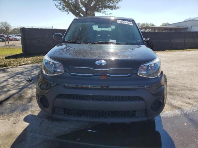 KNDJN2A26K7692860 - 2019 KIA SOUL BLACK photo 5