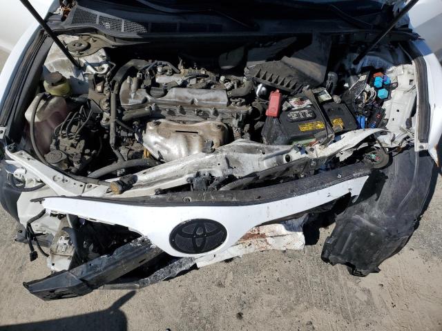 4T1BF3EKXBU674666 - 2011 TOYOTA CAMRY BASE WHITE photo 11