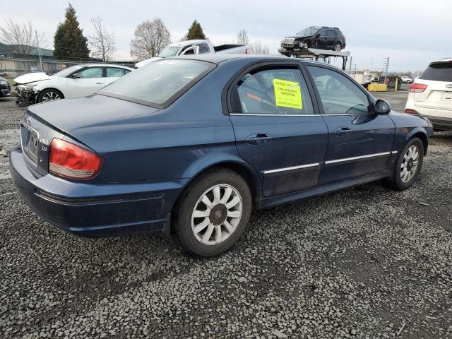 KMHWF35H72A533139 - 2002 HYUNDAI SONATA GLS BLUE photo 3