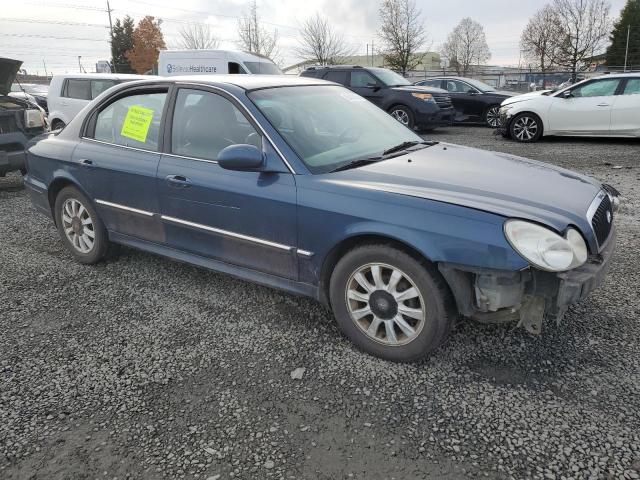 KMHWF35H72A533139 - 2002 HYUNDAI SONATA GLS BLUE photo 4