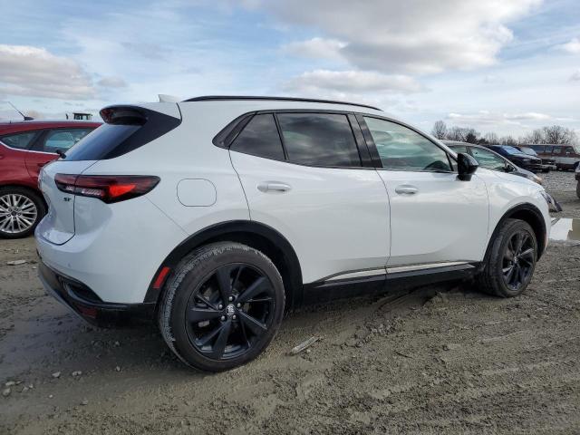 LRBFZPR40PD052440 - 2023 BUICK ENVISION ESSENCE Սպիտակ լուսանկար 3