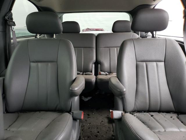 2C4GP54L84R591590 - 2004 CHRYSLER TOWN & COU TOURING წითელი ფოტო 10