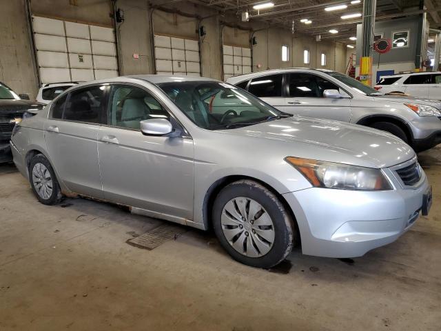 JHMCP26368C029159 - 2008 HONDA ACCORD LX SILVER photo 4