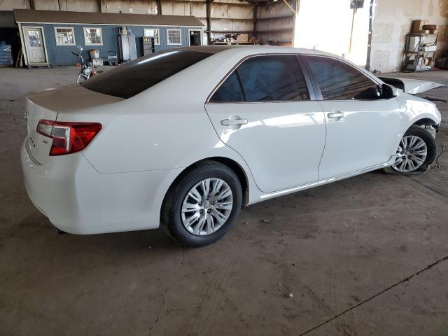 4T4BF1FK6ER362194 - 2014 TOYOTA CAMRY L WHITE photo 3