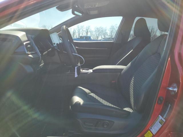 4T1T11AKXPU182594 - 2023 TOYOTA CAMRY SE NIGHT SHADE RED photo 7