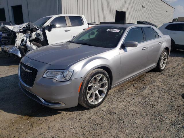 2C3CCAAG8FH853826 - 2015 CHRYSLER 300 LIMITED SILVER photo 1