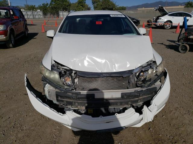 19XFB2F57DE035604 - 2013 HONDA CIVIC LX WHITE photo 5