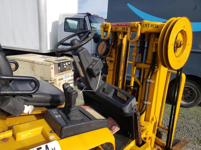 P108G01641T - 2006 HYST FORK LIFT YELLOW photo 6