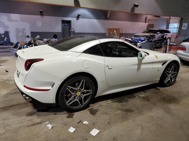 ZFF77XJA6G0213279 - 2016 FERRARI CALIFORNIA WHITE photo 3