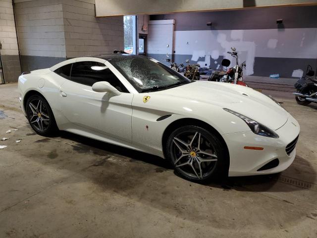 ZFF77XJA6G0213279 - 2016 FERRARI CALIFORNIA WHITE photo 4