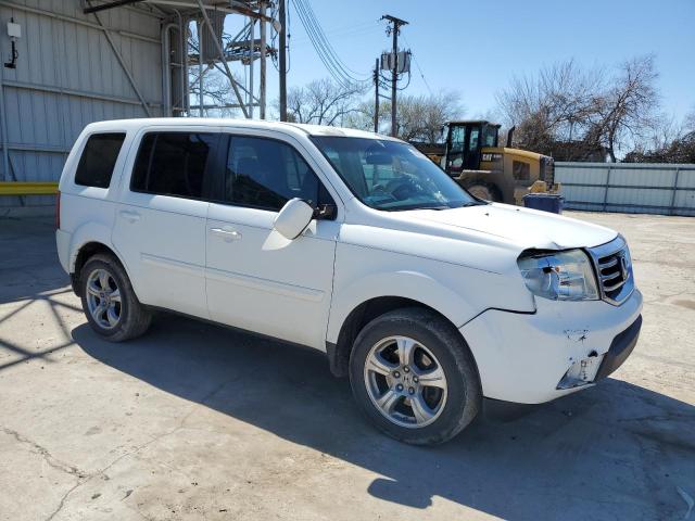 5FNYF4H47FB051702 - 2015 HONDA PILOT EX WHITE photo 4