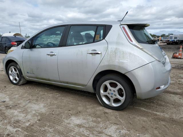 1N4AZ0CP6DC403638 - 2013 NISSAN LEAF S SILVER photo 2