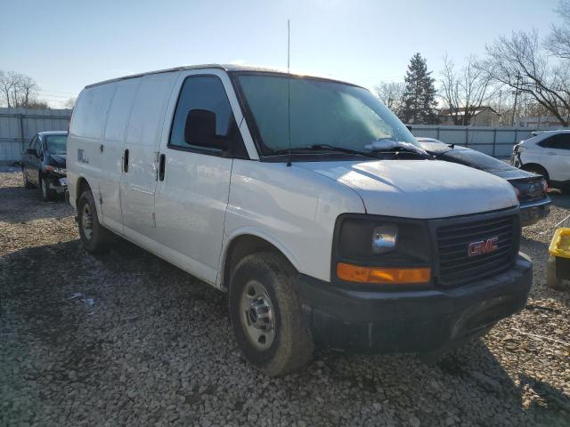 1GTW7FCA9E1151708 - 2014 GMC SAVANA G2500 WHITE photo 4