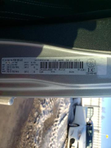 1C4HJWEG9JL893987 - 2018 JEEP WRANGLER U SAHARA SILVER photo 13