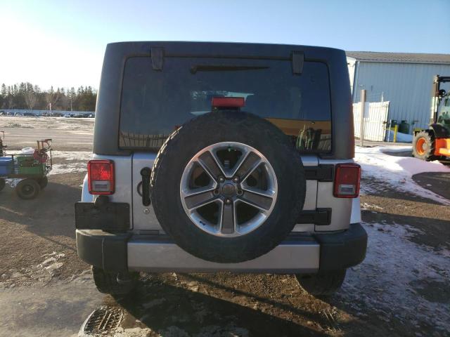 1C4HJWEG9JL893987 - 2018 JEEP WRANGLER U SAHARA SILVER photo 6