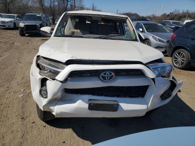 JTEBU5JR4G5389791 - 2016 TOYOTA 4RUNNER SR5/SR5 PREMIUM WHITE photo 5