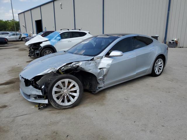 5YJSA1E10HF180381 - 2017 TESLA MODEL S Արծաթագույն լուսանկար 1